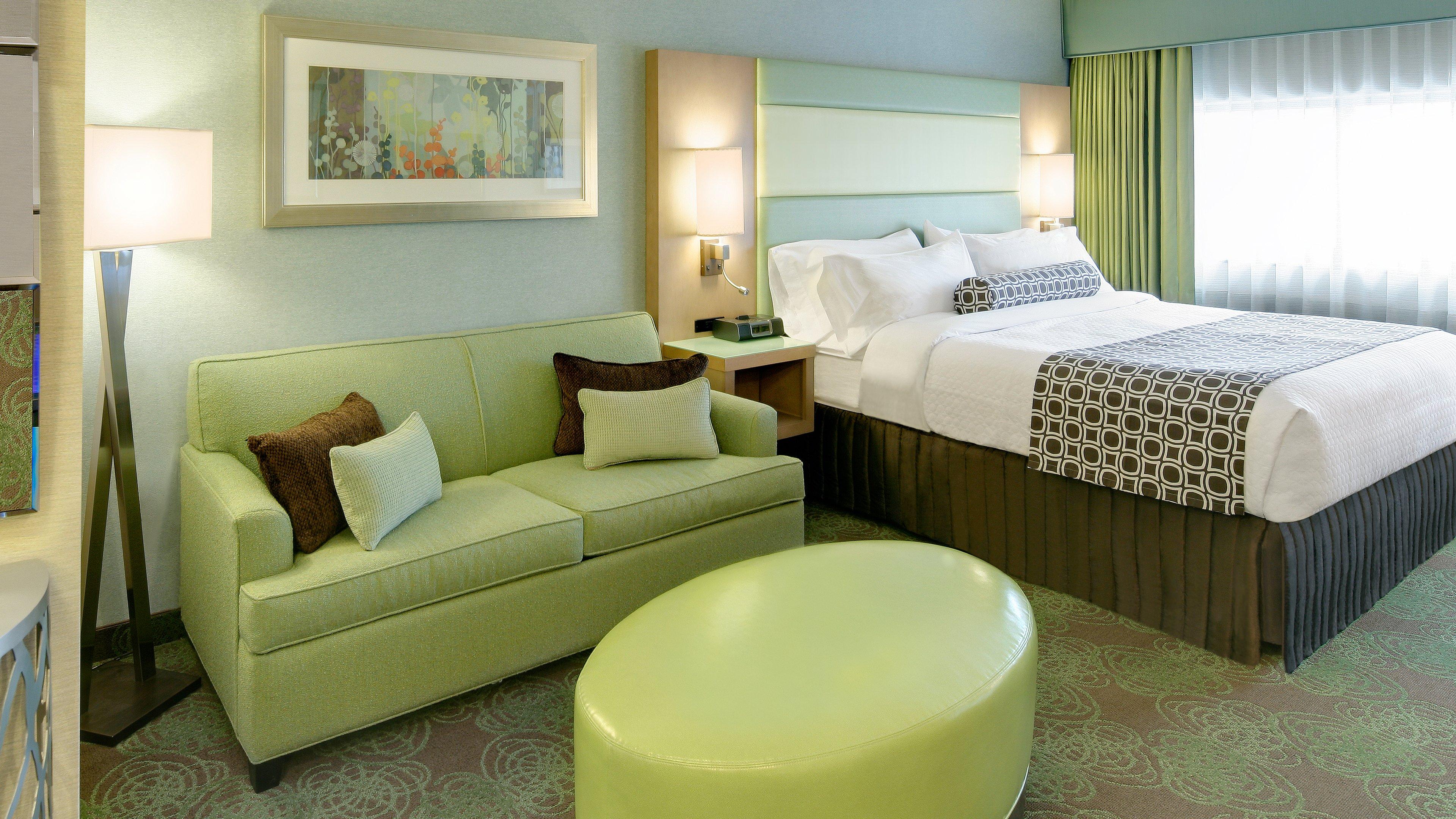 Отель Crowne Plaza Lansing By Ihg Экстерьер фото