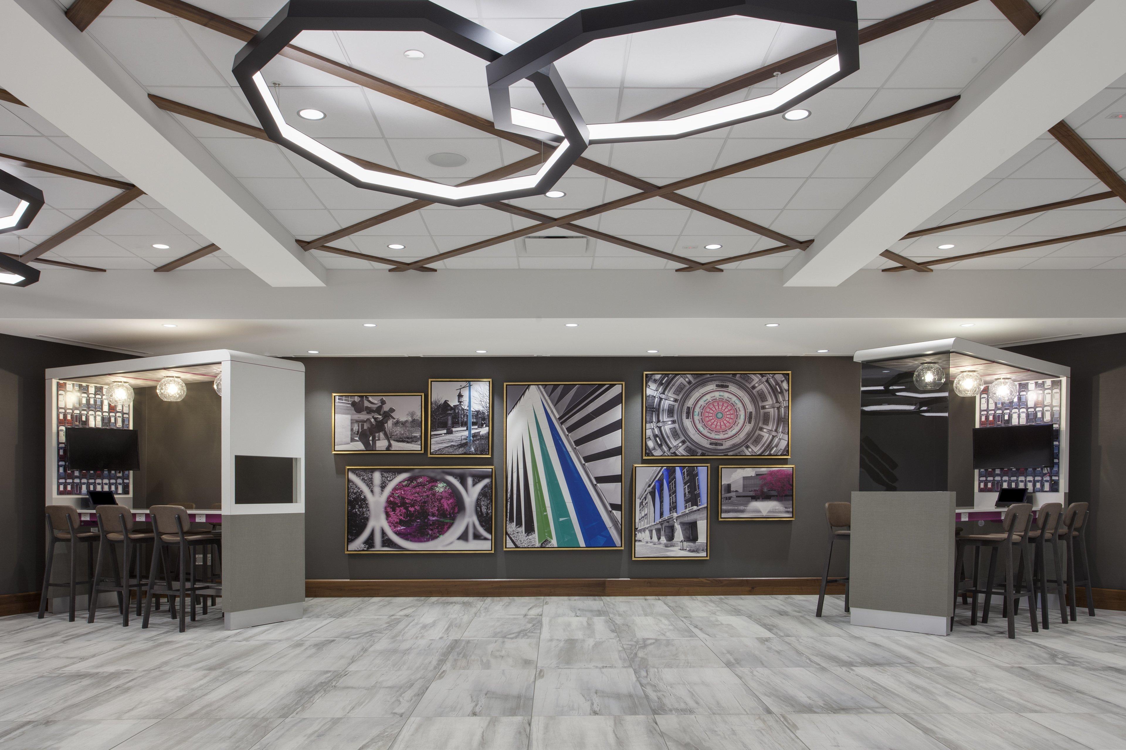 Отель Crowne Plaza Lansing By Ihg Экстерьер фото