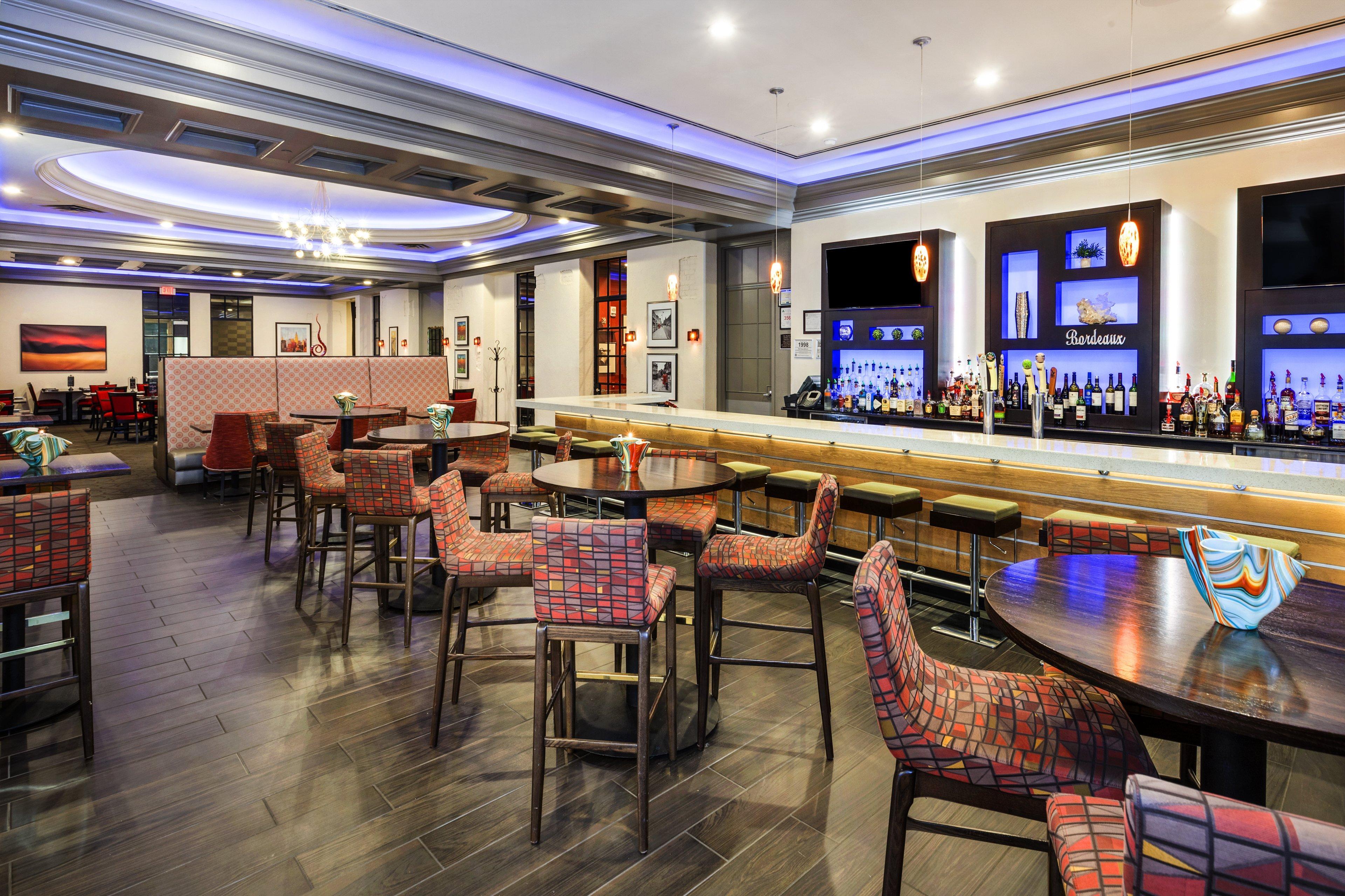 Отель Crowne Plaza Lansing By Ihg Экстерьер фото