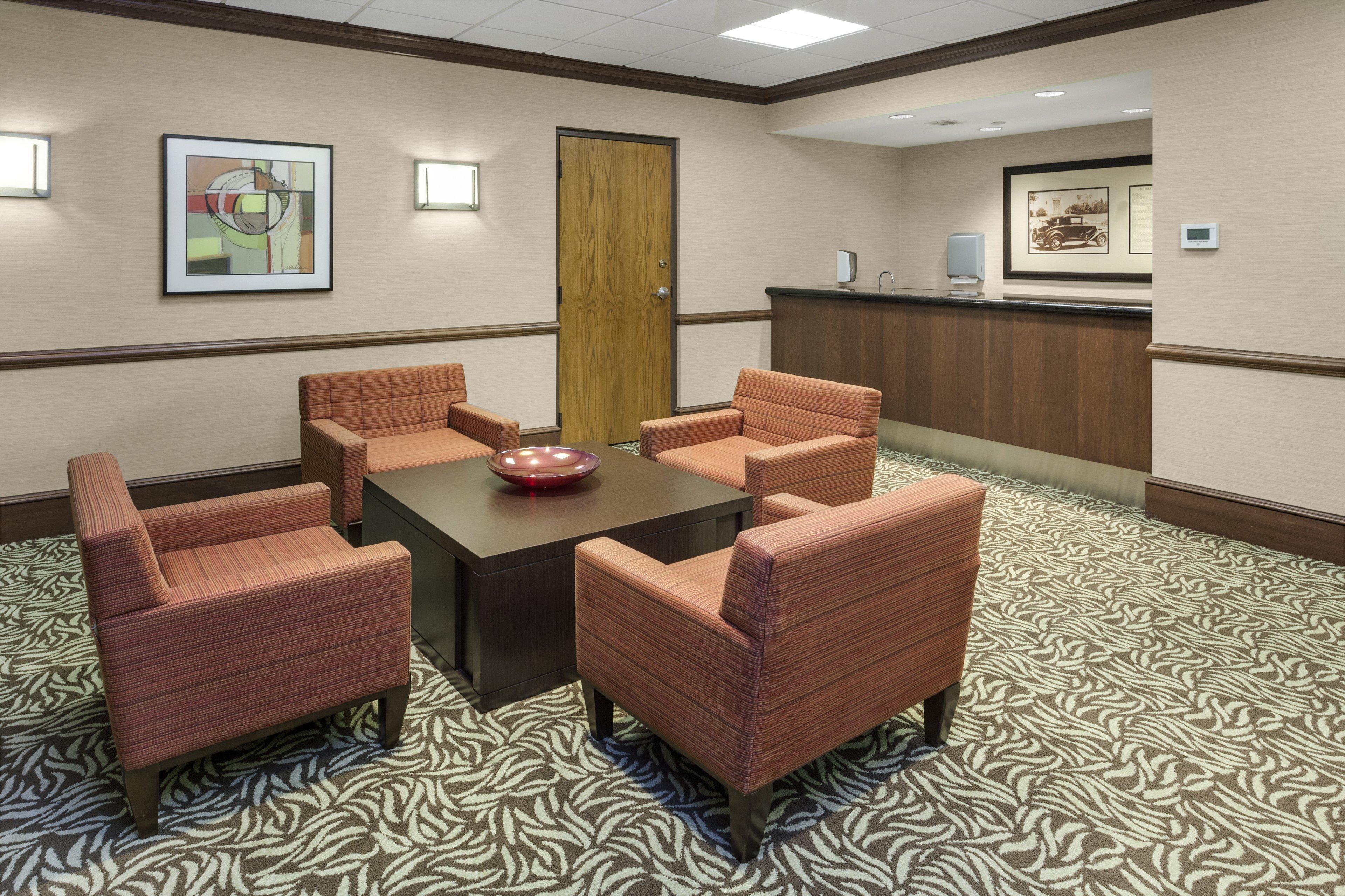 Отель Crowne Plaza Lansing By Ihg Экстерьер фото