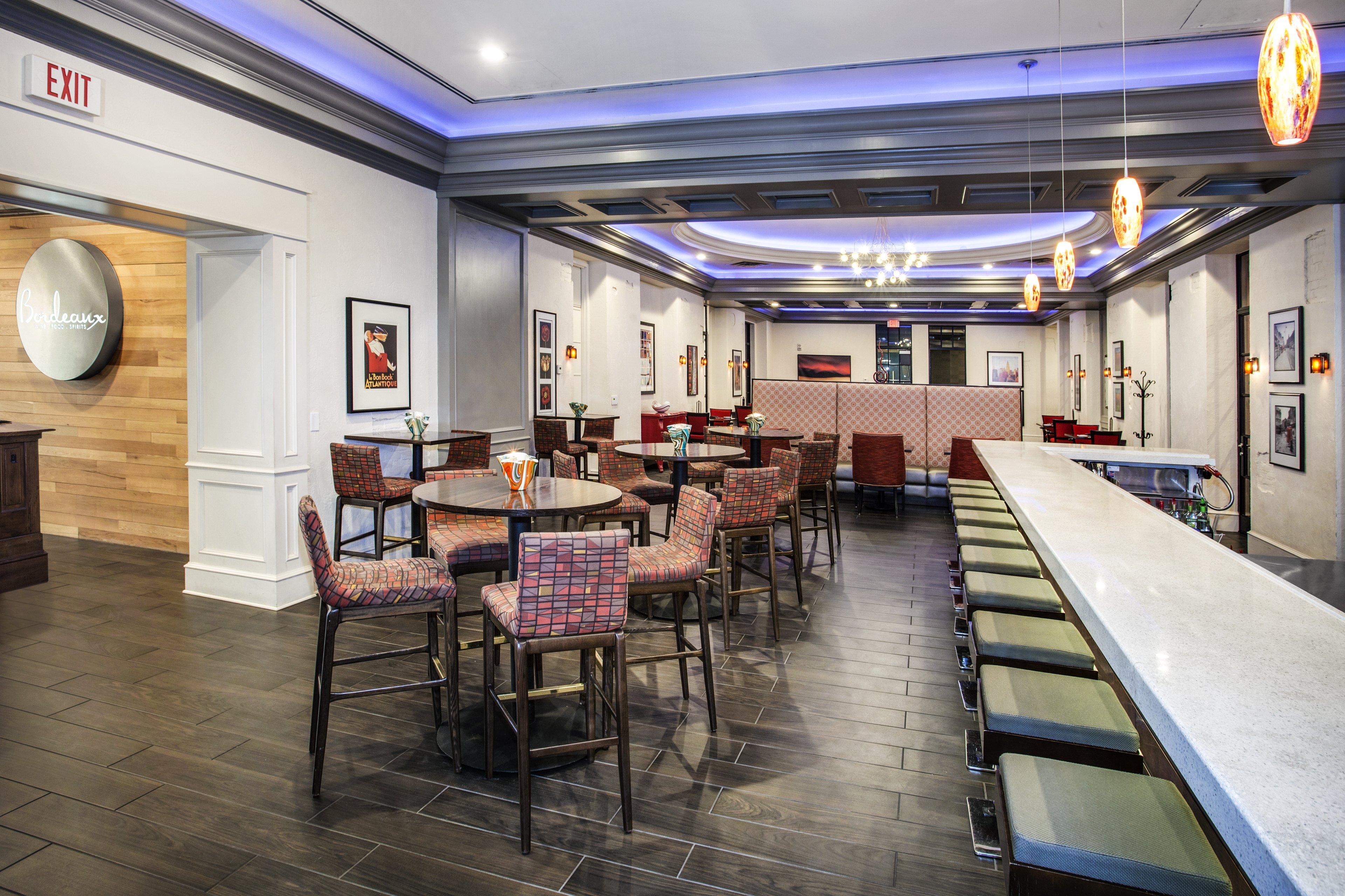 Отель Crowne Plaza Lansing By Ihg Экстерьер фото