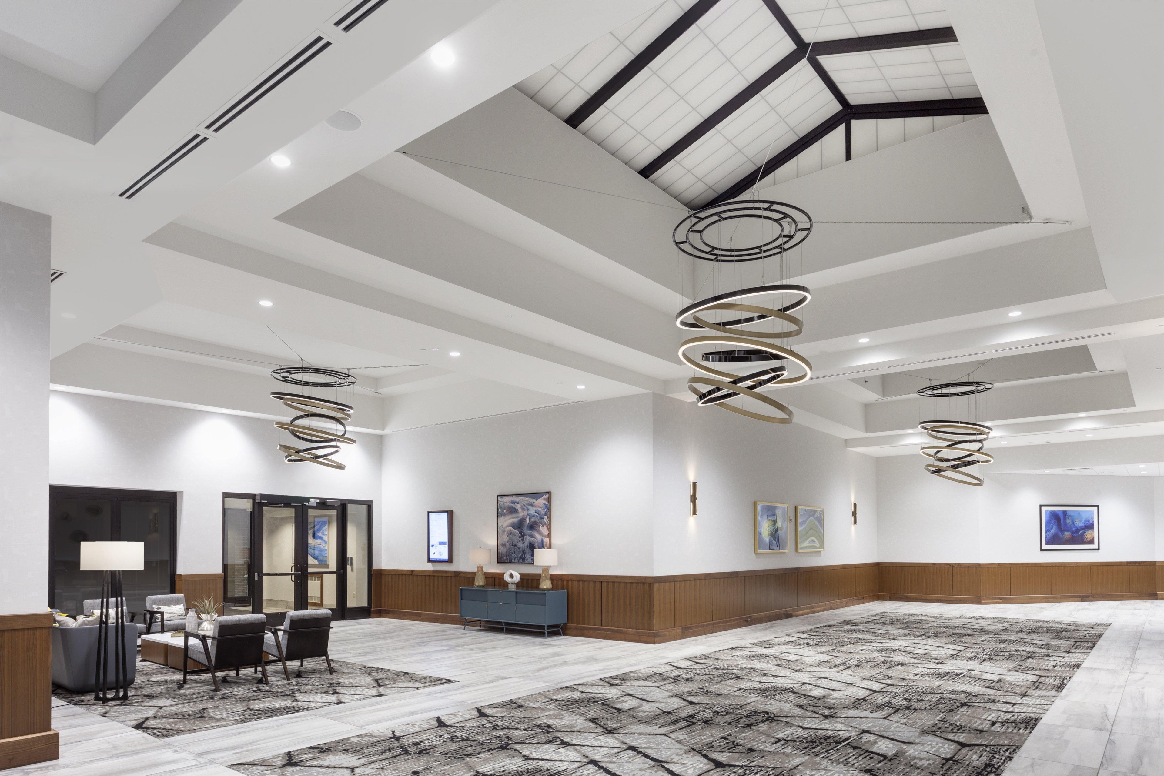 Отель Crowne Plaza Lansing By Ihg Экстерьер фото